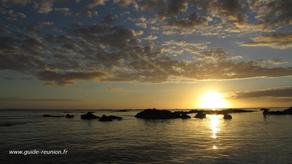 Coucher de soleil sur la plage de St Pierre Coucher de soleil sur la plage de St Pierre
