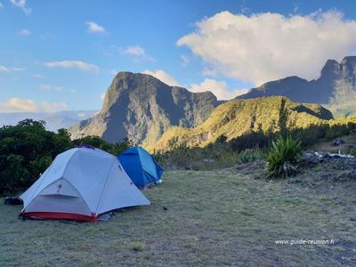 Campings et aires de bivouac à La Réunion Campings et aires de bivouac à La Réunion