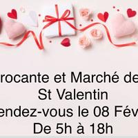 Brocante à Sainte-Rose avec les brocanteurs des laves Brocante à Sainte-Rose