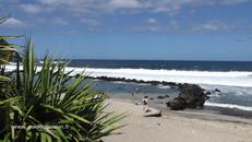 Le bassin aménagé qui permet la baignade (non surveillée) Baignade à Grande Anse