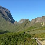 Le col des Boeufs à Salazie : une porte d'entrée très fréquentée vers Mafate et l'îlet La Nouvelle Col des Boeufs