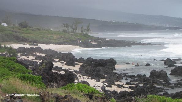 Plage de la souris chaude à l'île de la Réunion Plage de la souris chaude - Ile de la Réunion
