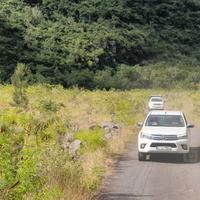 4x4 Mafate sur la piste de la Rivière des Galets 4x4 Mafate sur la piste de la Rivière des Galets